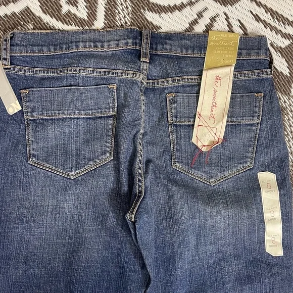 OLD NAVY NWT The Sweetheart Jeans 8 Short Classic Rise Slim Boot-cut Stretch - Picture 4 of 7
